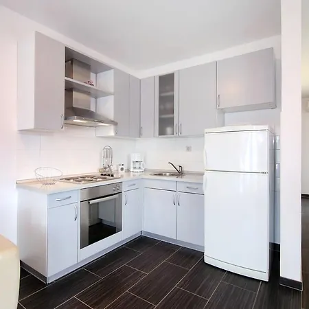 Apartment Maria *